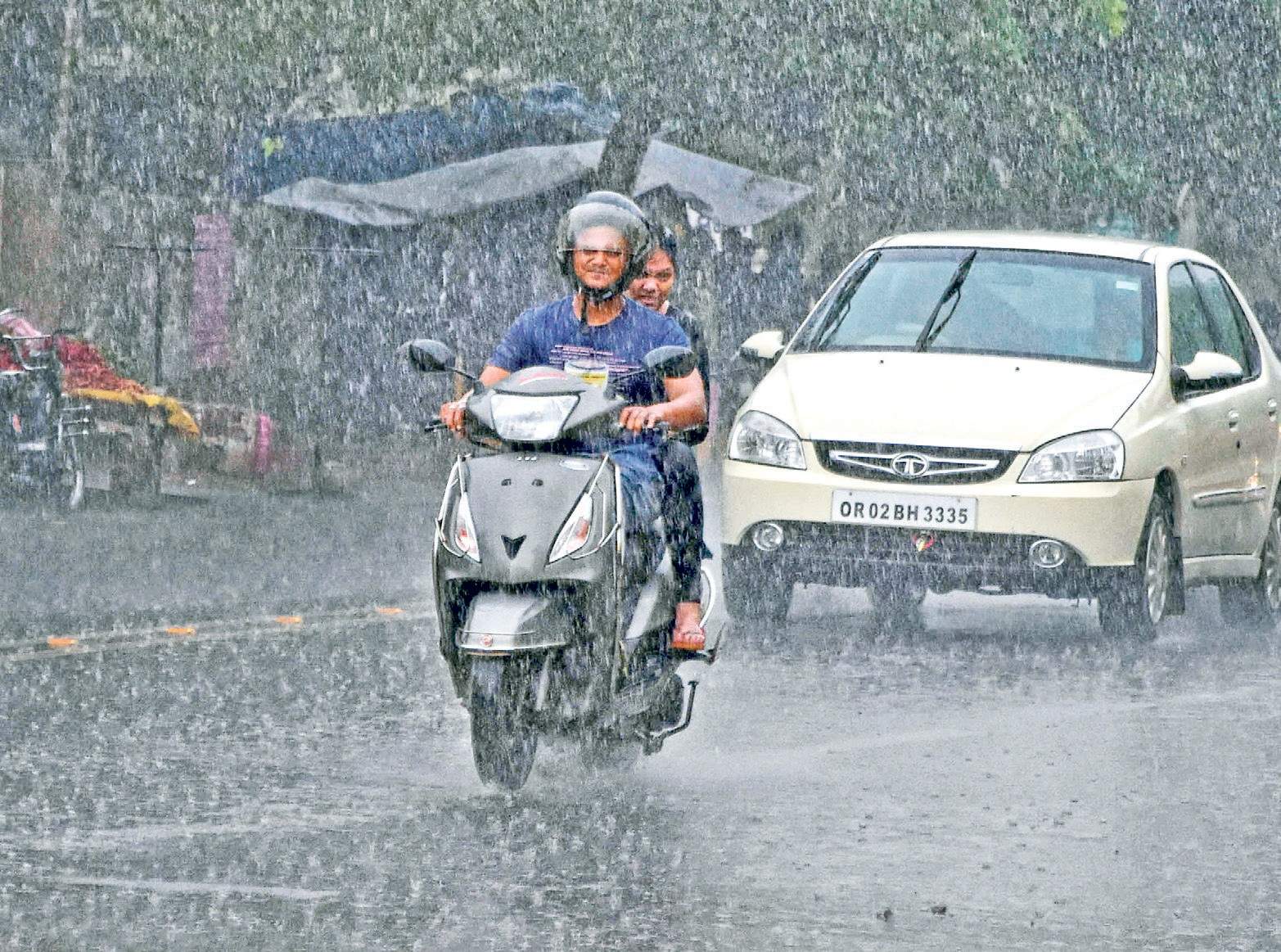 കേരളത്തിൽ കടന്നു പോകുന്നത് സമീപകാലത്തെ ഏറ്റവും ദുർബലമായ കാലവർഷം; കണക്കിൽ 60% കുറവ്